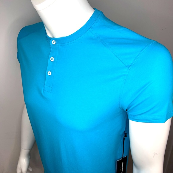 ⭐️KENNETH COLE NEW YORK💯,T-SHIRT, SIZE MEDIUM, “BLUE BIRD” COLOR, MOBILITY KNIT - Picture 2 of 16